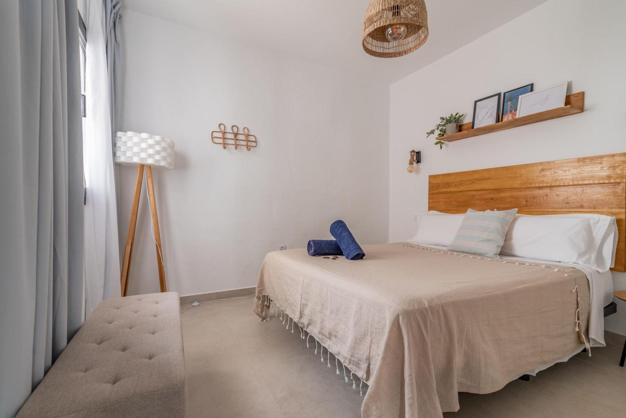 Апартаменты Seascape Heated Pool, Air-Con, View, Adult Only Коральео Экстерьер фото