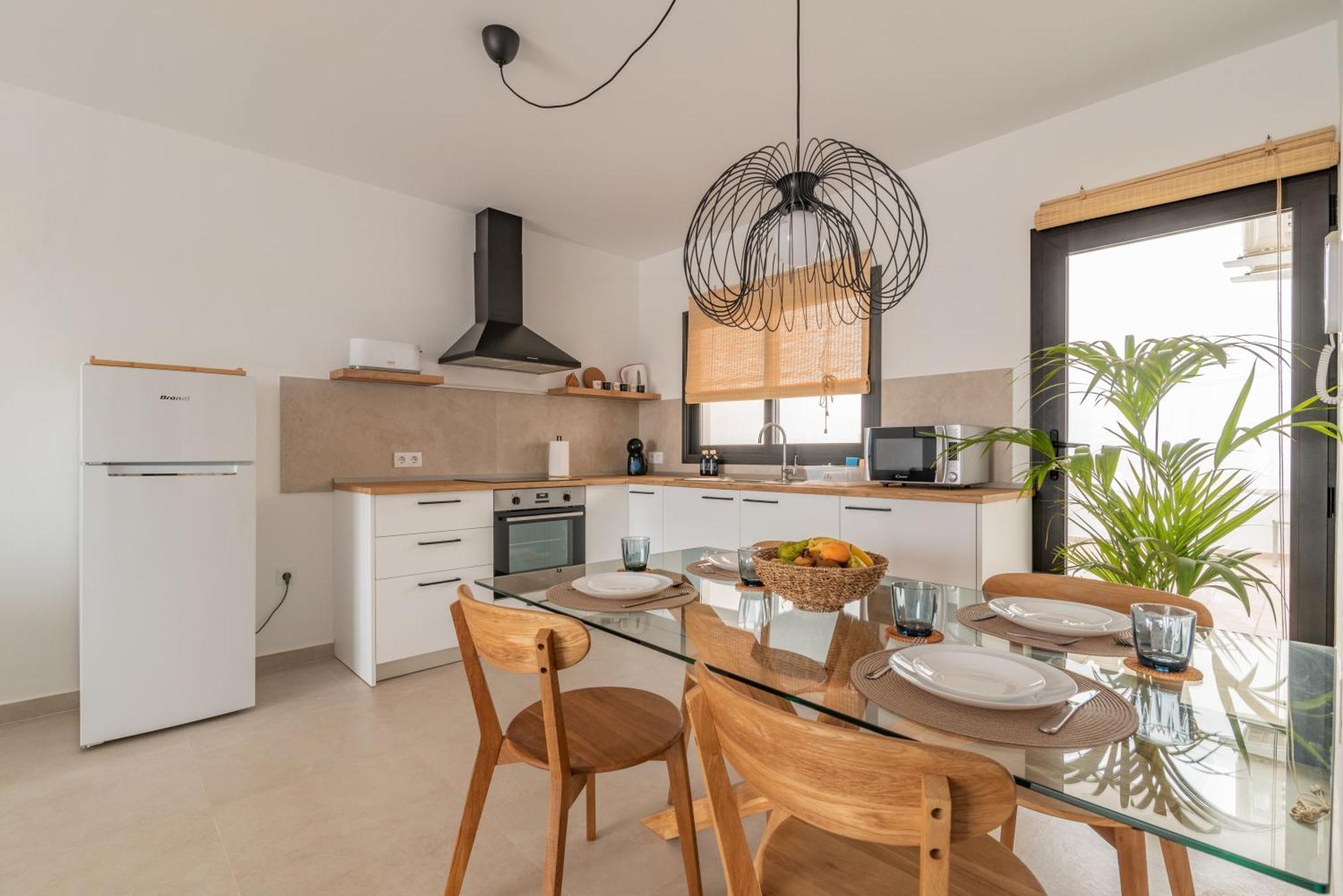 Апартаменты Seascape Heated Pool, Air-Con, View, Adult Only Коральео Экстерьер фото
