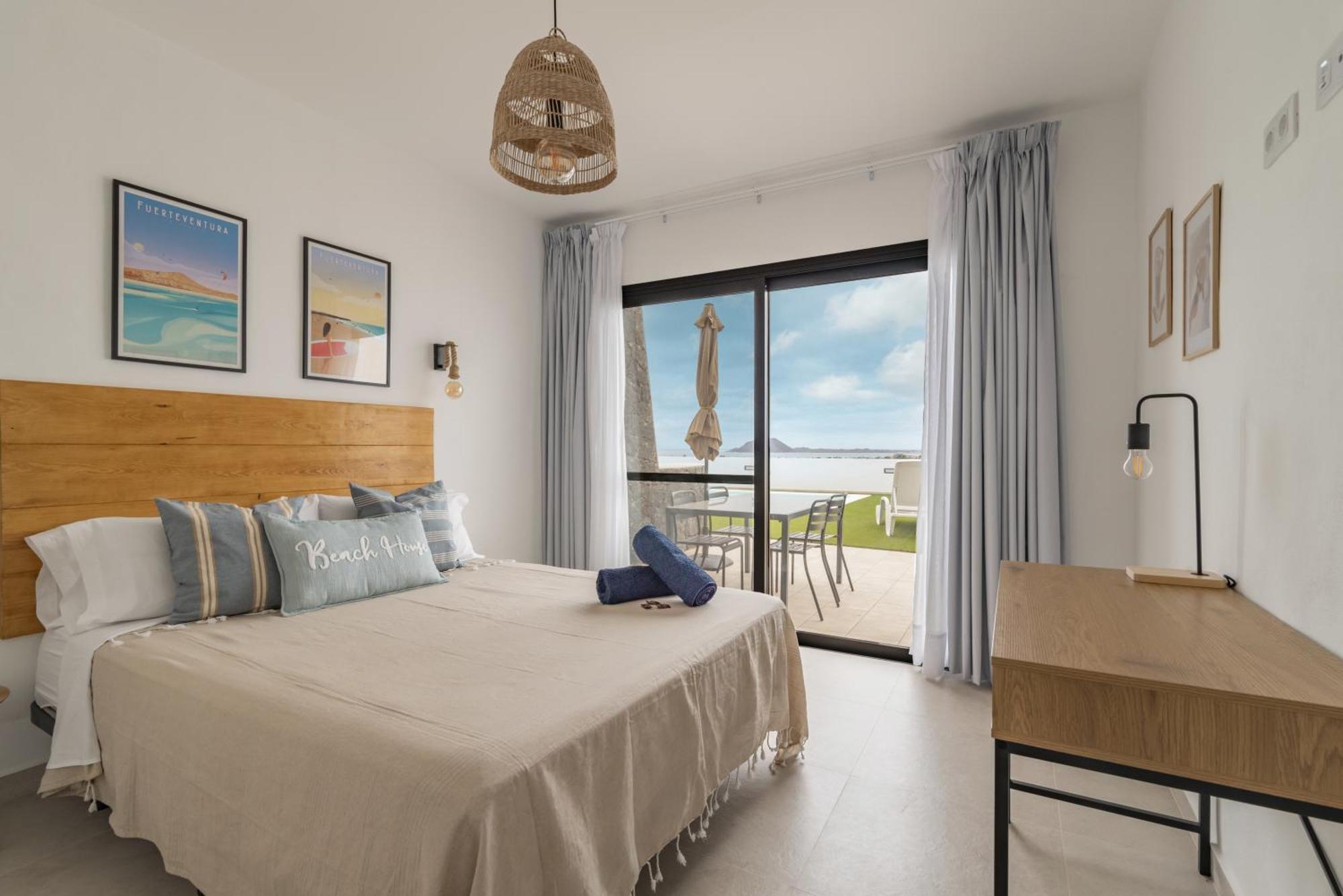 Апартаменты Seascape Heated Pool, Air-Con, View, Adult Only Коральео Экстерьер фото