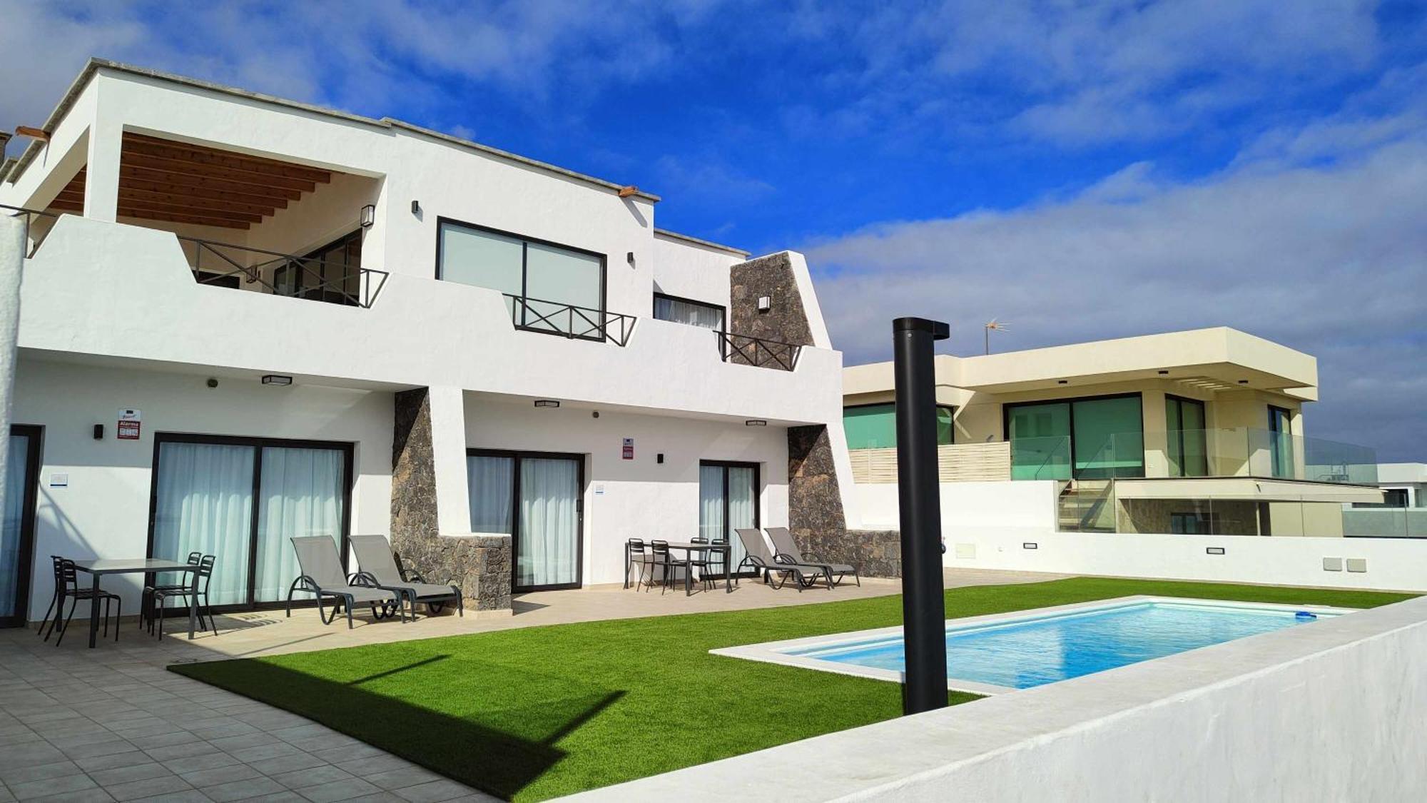 Апартаменты Seascape Heated Pool, Air-Con, View, Adult Only Коральео Экстерьер фото